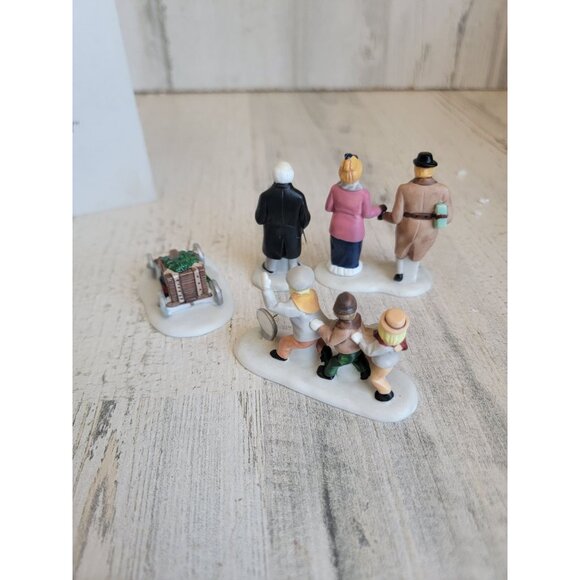 Dept 56 59293 Nicholas Nickelby heritage village accessory xmas - Picture 5 of 7